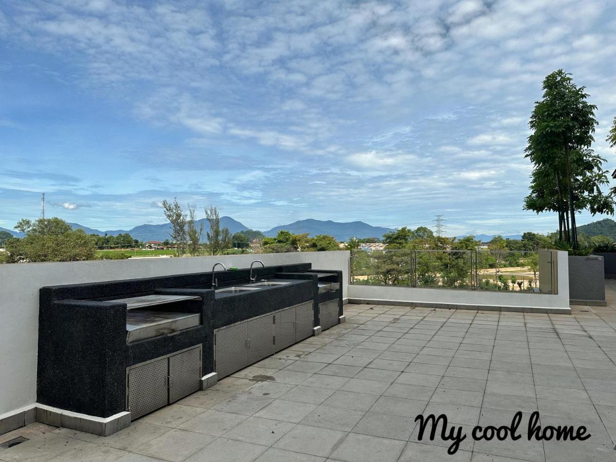 Sunway Onsen Hotsprings With Theme Park View, Sunway Lost World *